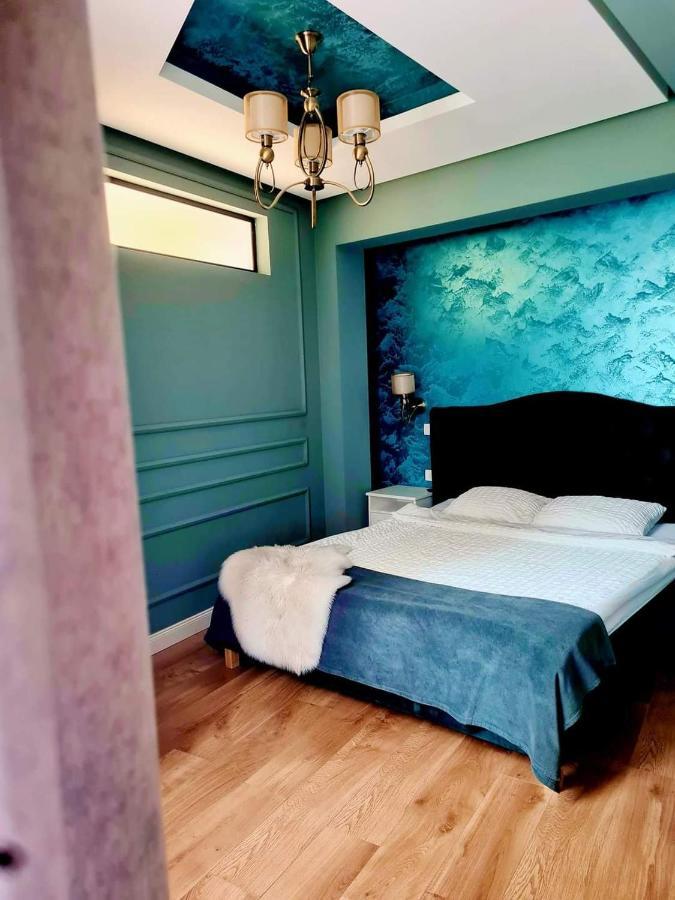 Laci lak modern apartment Oradea Bagian luar foto